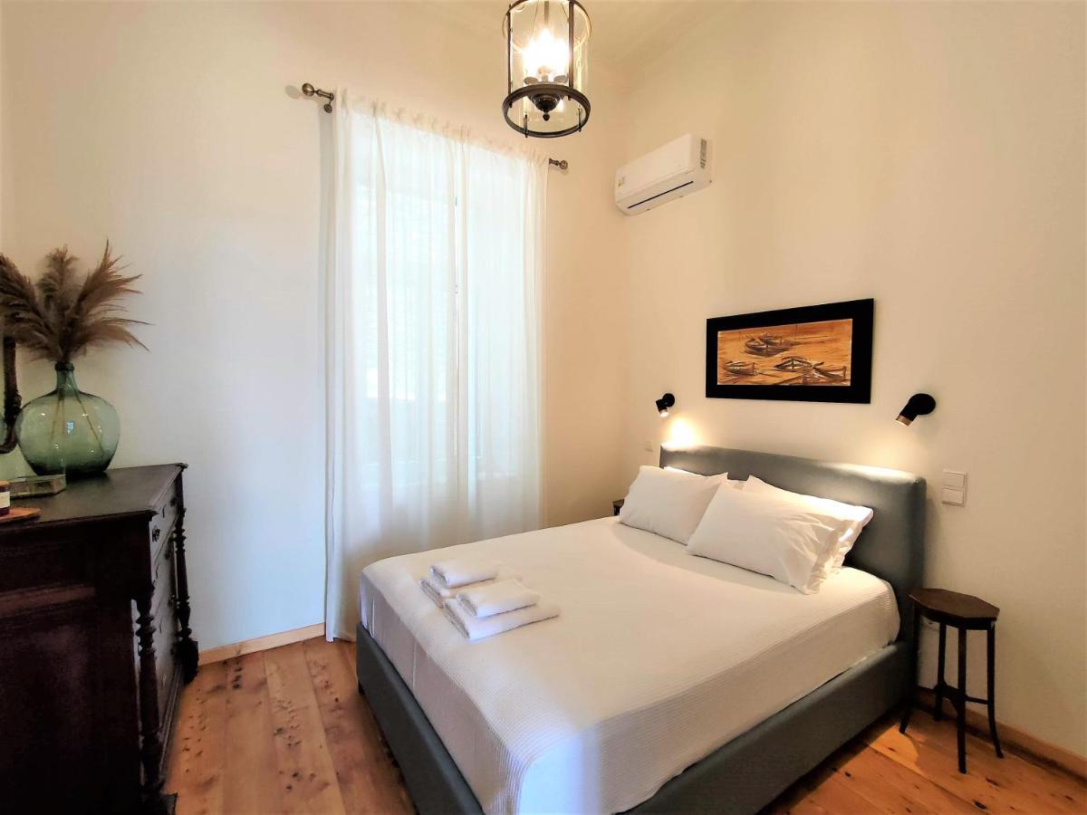 Spiti Sea View Neoclassical House In Steniaí Extérieur photo