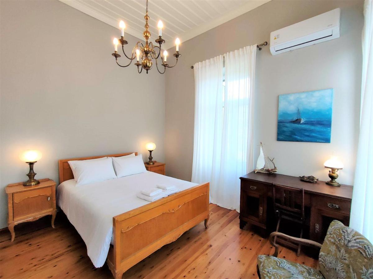 Spiti Sea View Neoclassical House In Steniaí Extérieur photo
