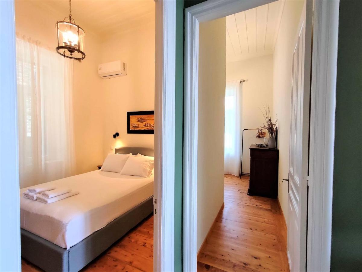 Spiti Sea View Neoclassical House In Steniaí Extérieur photo