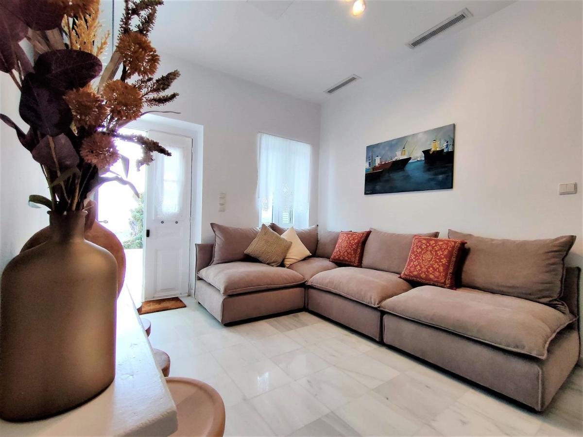 Spiti Sea View Neoclassical House In Steniaí Extérieur photo