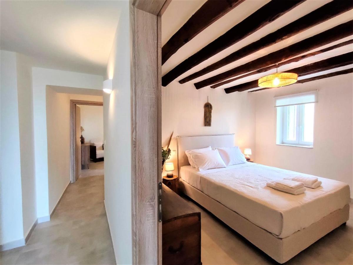 Spiti Sea View Neoclassical House In Steniaí Extérieur photo